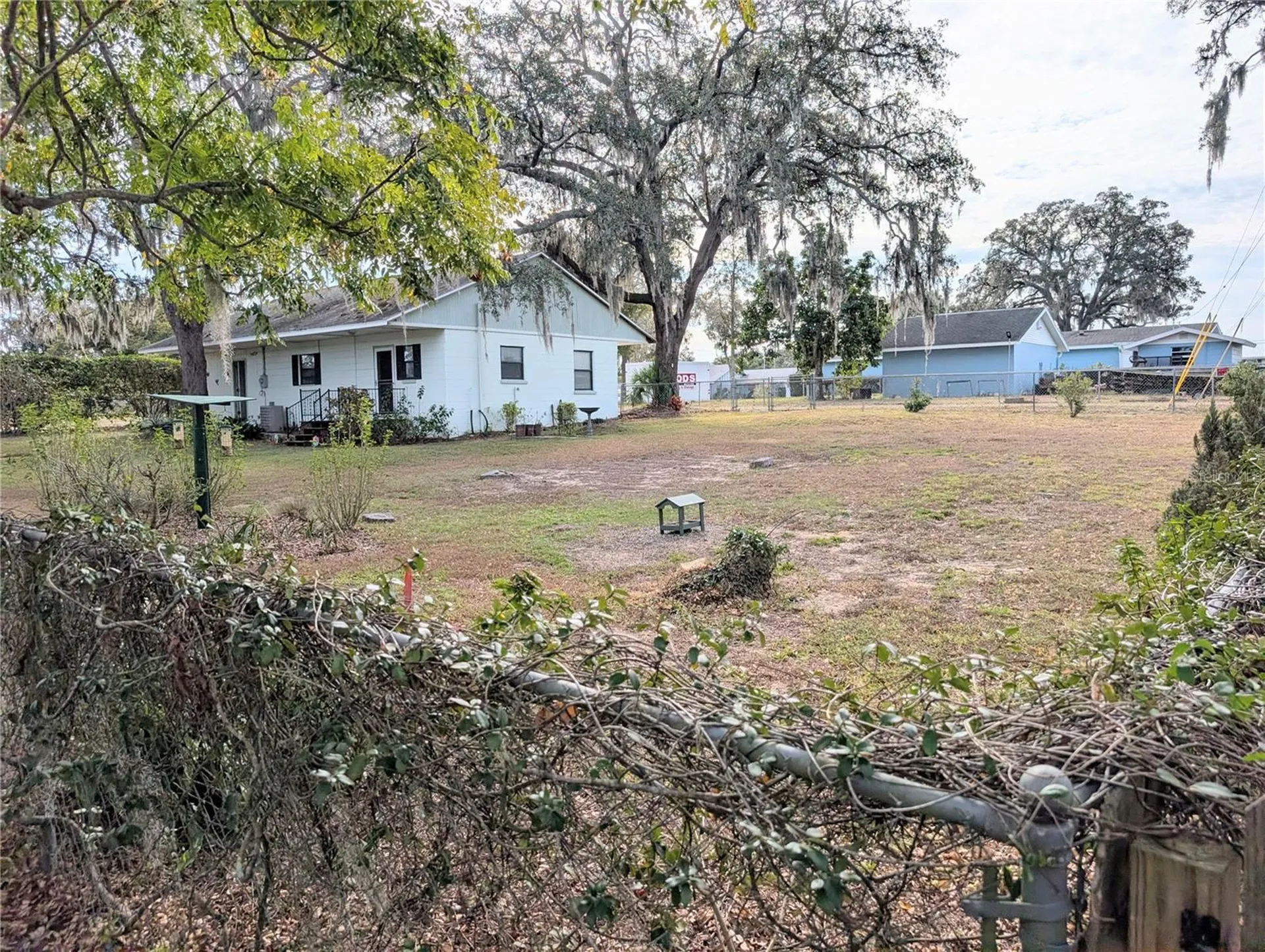 17 E Bay Street Davenport FL 33837