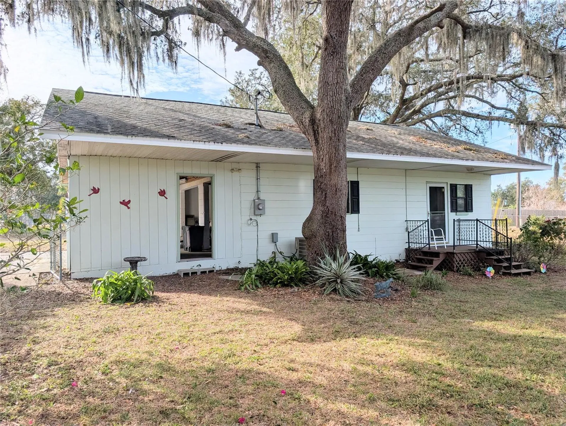 17 E Bay Street Davenport FL 33837