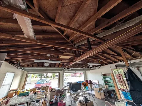 17 E Bay Street Davenport FL 33837