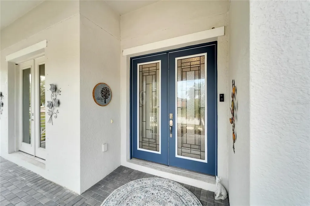 618 Manns Harbor Drive Apollo Beach FL 33572
