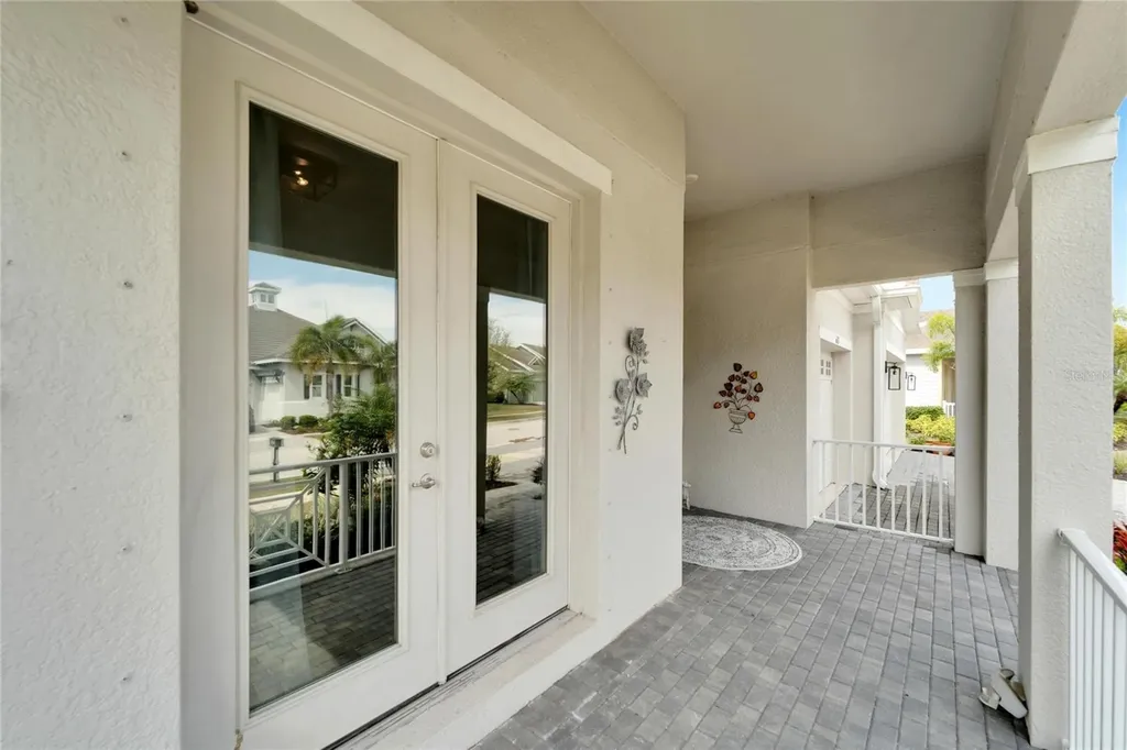 618 Manns Harbor Drive Apollo Beach FL 33572
