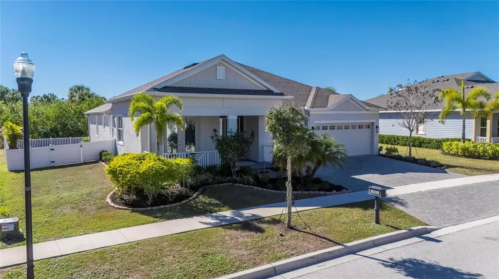 618 Manns Harbor Drive Apollo Beach FL 33572