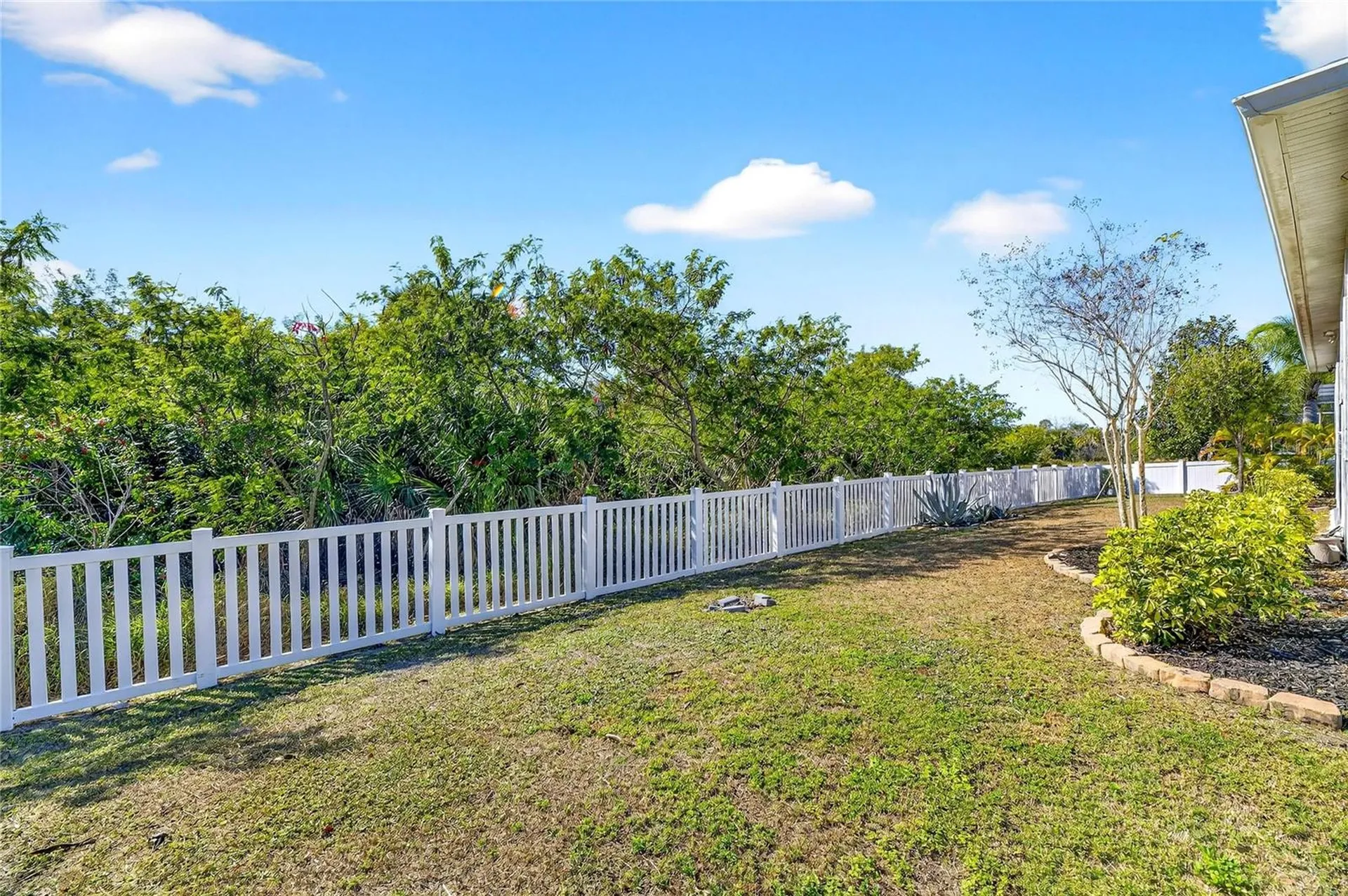 618 Manns Harbor Drive Apollo Beach FL 33572