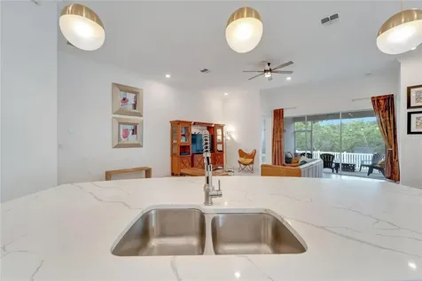 618 Manns Harbor Drive Apollo Beach FL 33572