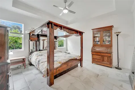 618 Manns Harbor Drive Apollo Beach FL 33572