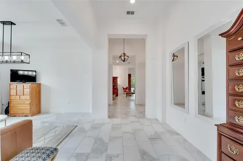 618 Manns Harbor Drive Apollo Beach FL 33572