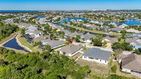 618 Manns Harbor Drive Apollo Beach FL 33572