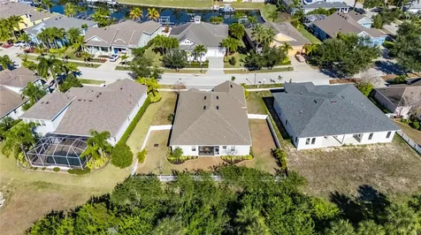 618 Manns Harbor Drive Apollo Beach FL 33572