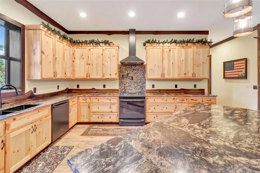 7330 Crabgrass Road St Cloud FL 34773