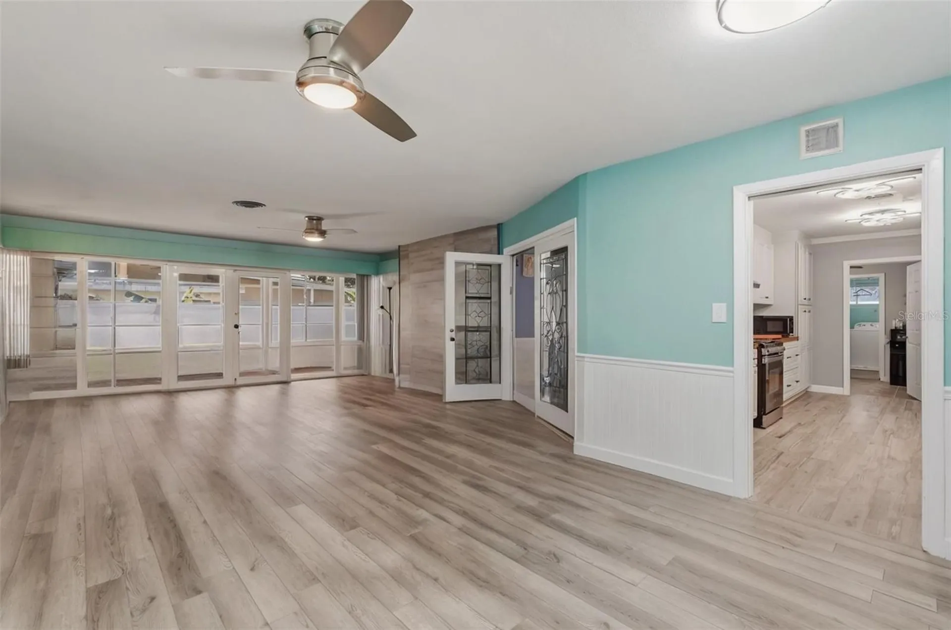 3944 49th Avenue S St Petersburg FL 33711
