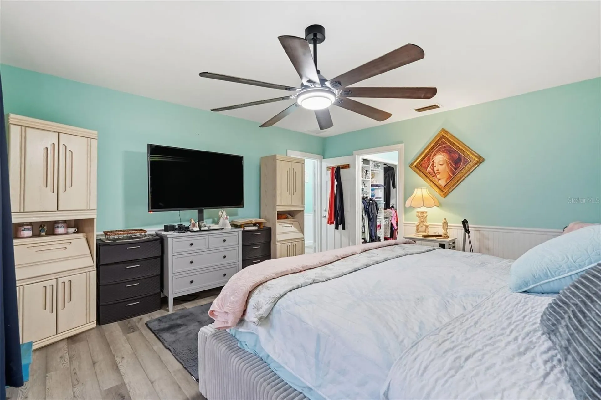 3944 49th Avenue S St Petersburg FL 33711