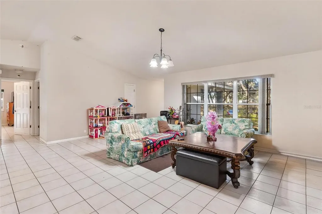 7938 Jacksons River Road Leesburg FL 34788