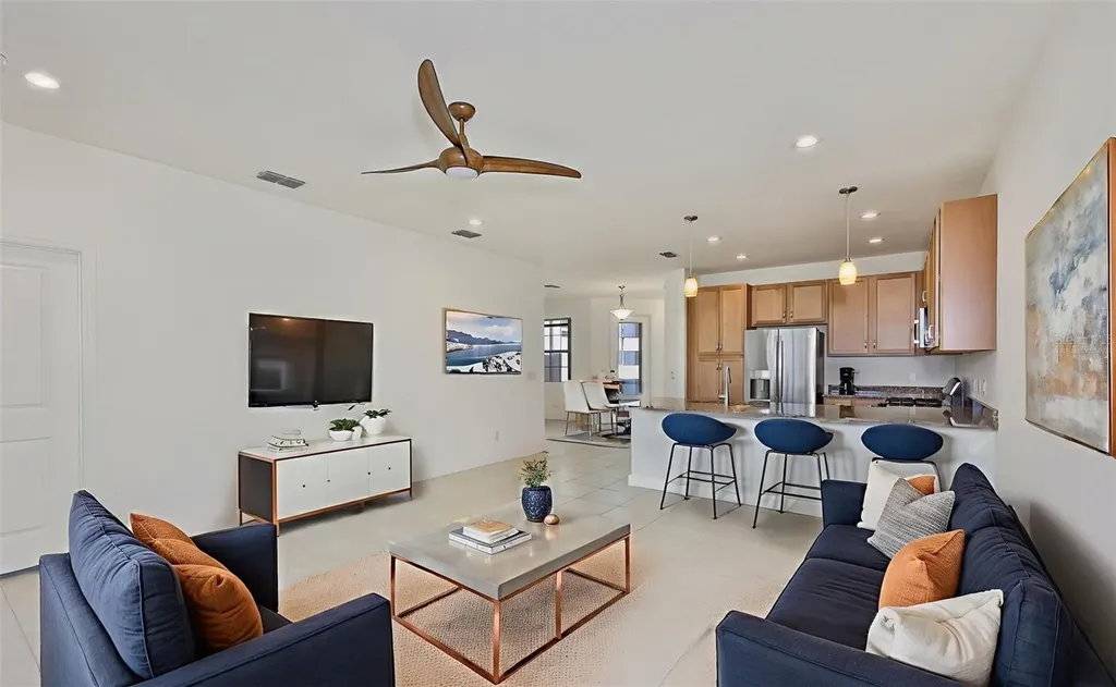 4906 Avila Lakes Drive Wimauma FL 33598