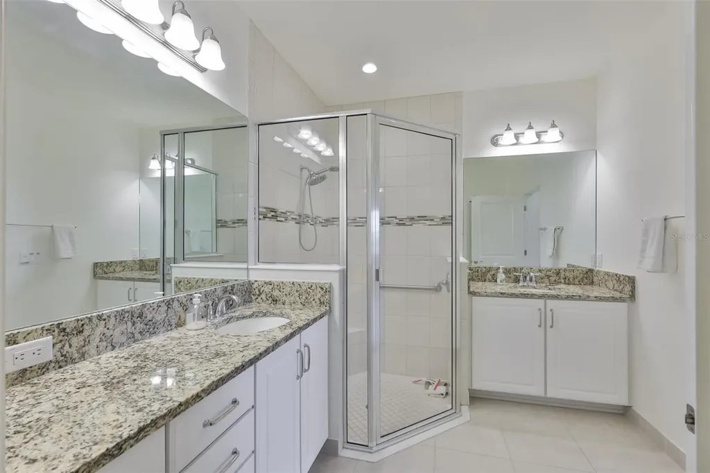 4906 Avila Lakes Drive Wimauma FL 33598