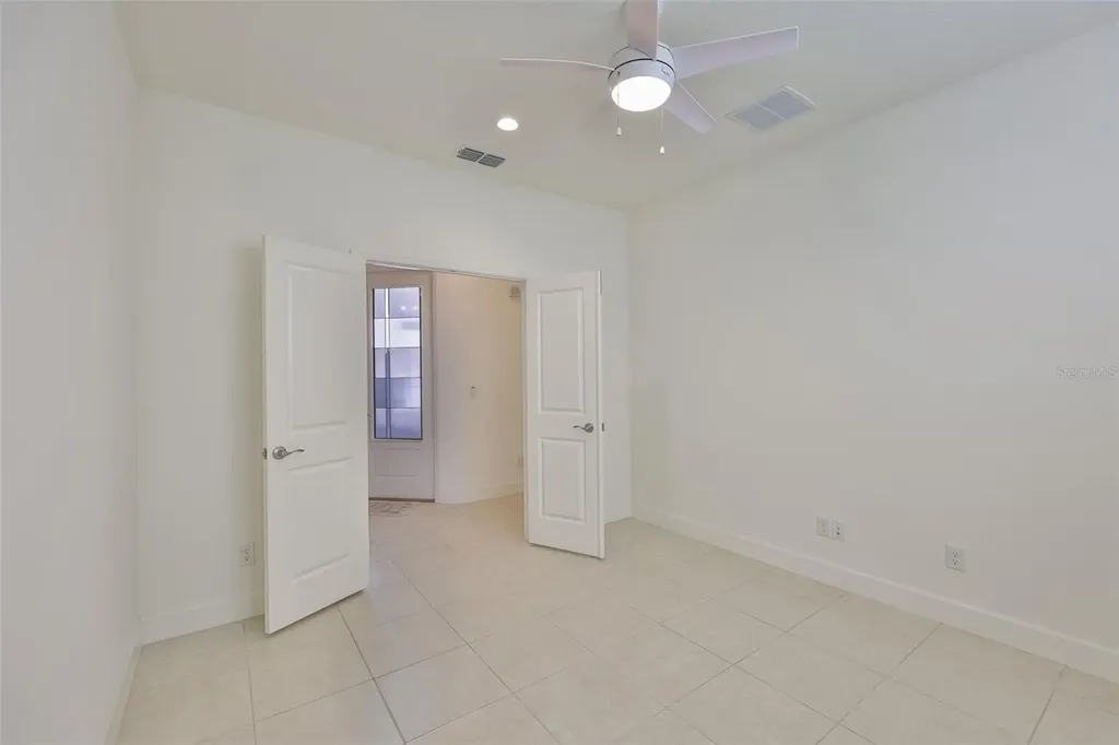 4906 Avila Lakes Drive Wimauma FL 33598