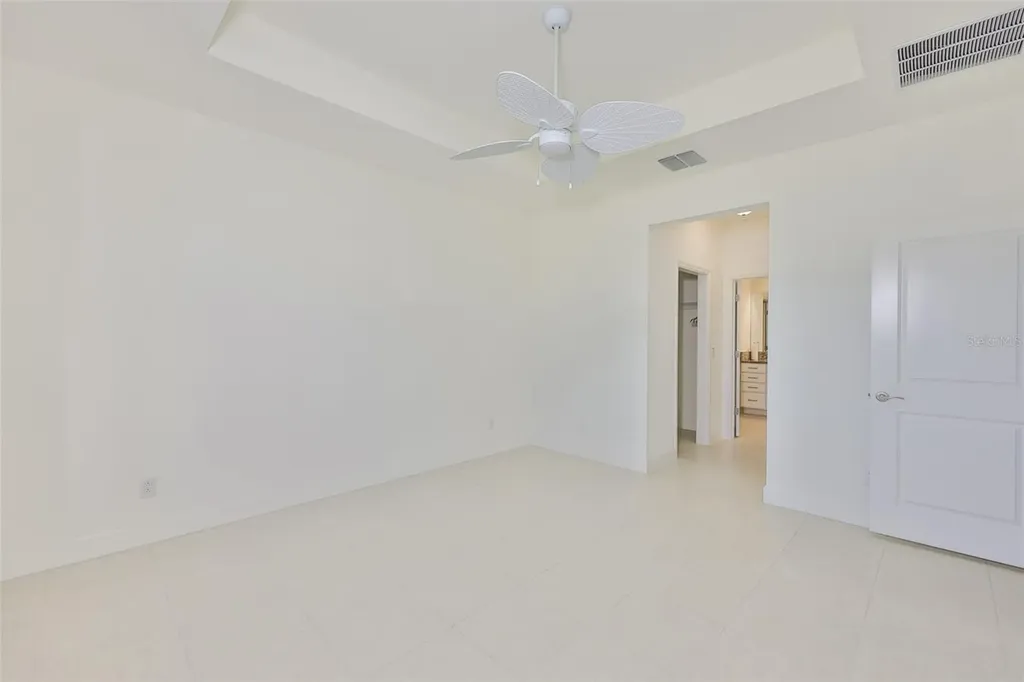 4906 Avila Lakes Drive Wimauma FL 33598
