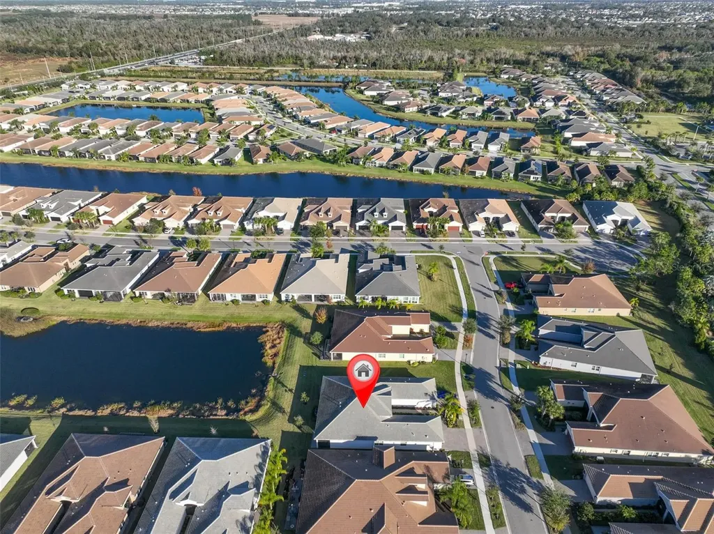 4906 Avila Lakes Drive Wimauma FL 33598