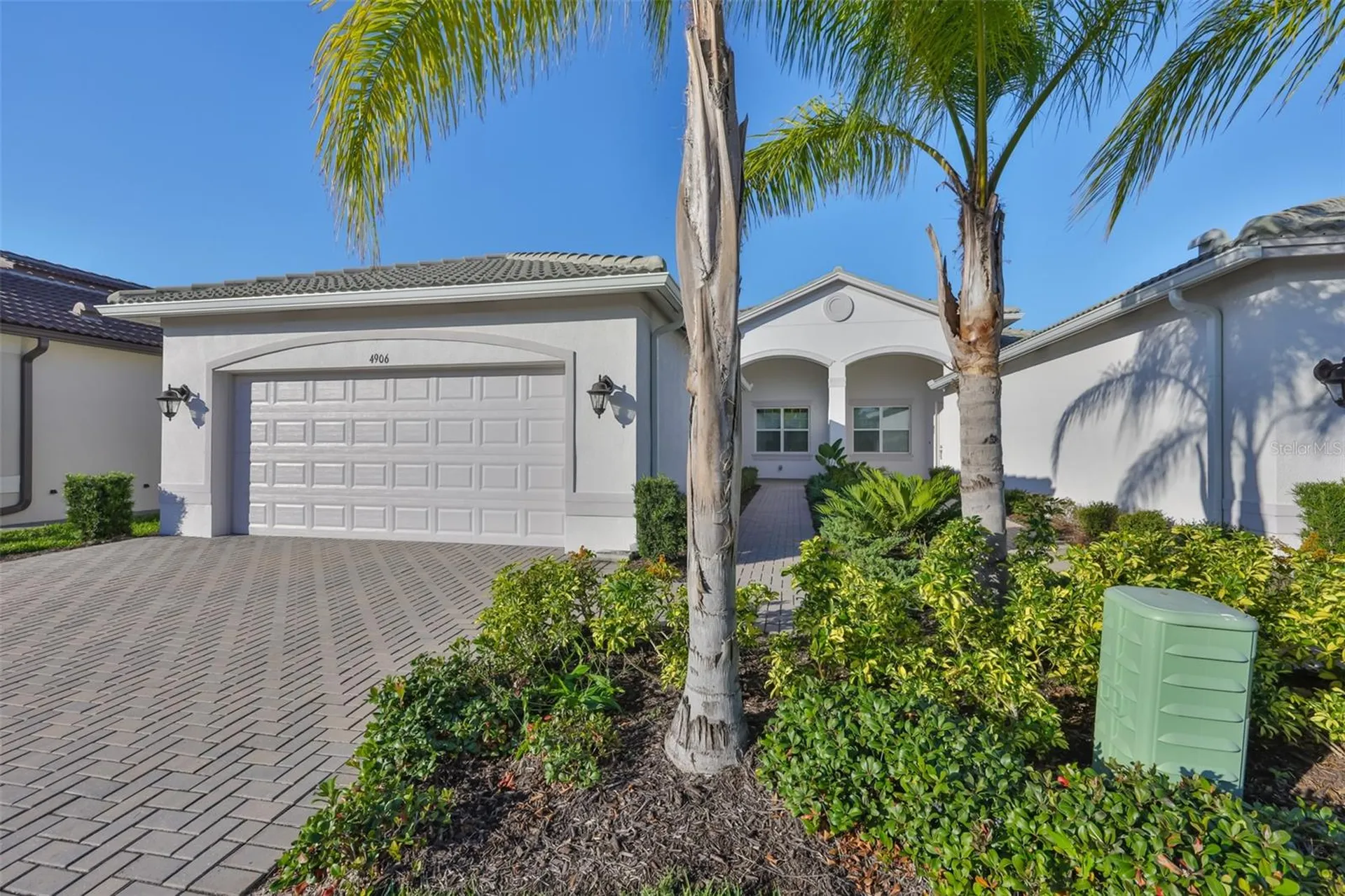 4906 Avila Lakes Drive Wimauma FL 33598