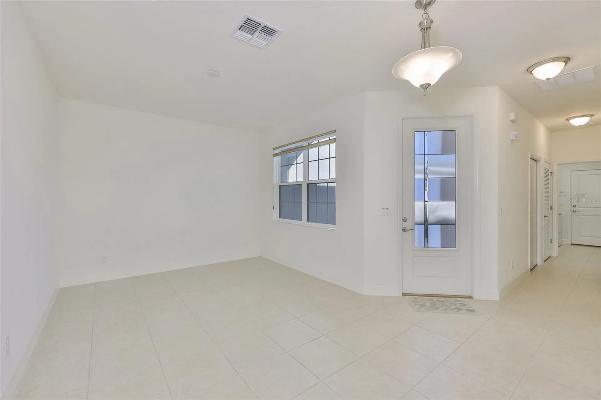 4906 Avila Lakes Drive Wimauma FL 33598