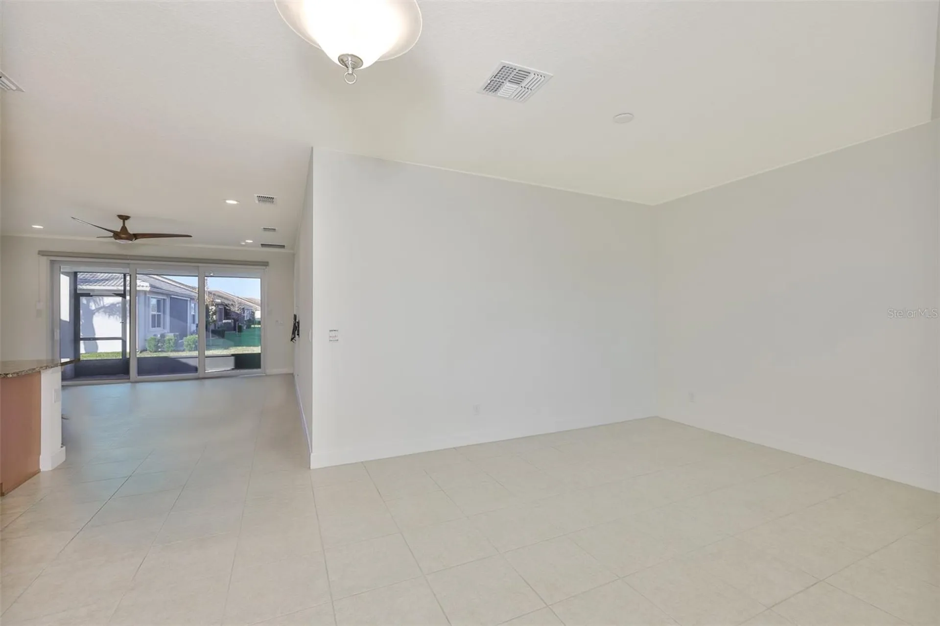 4906 Avila Lakes Drive Wimauma FL 33598