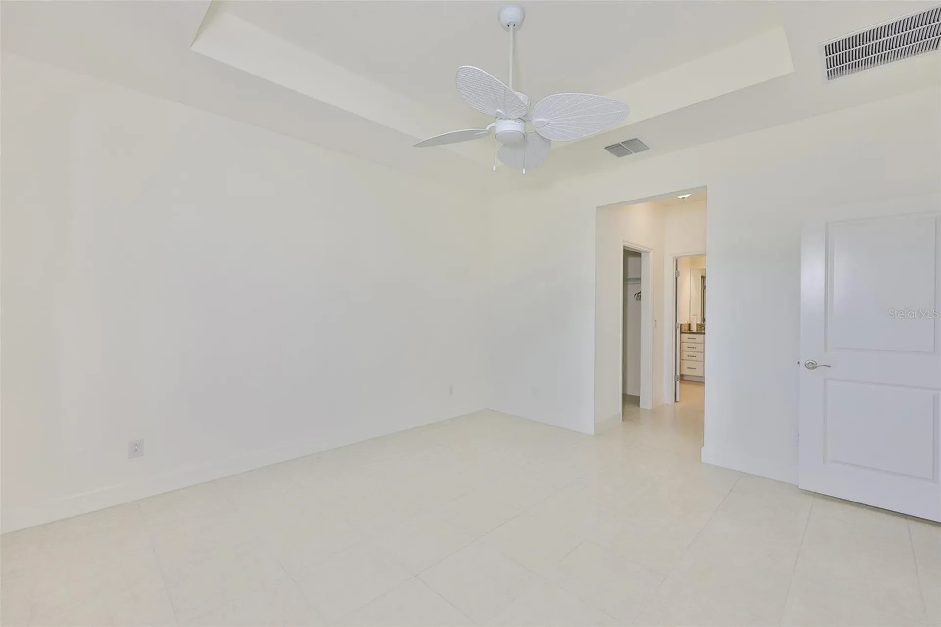 4906 Avila Lakes Drive Wimauma FL 33598