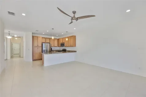 4906 Avila Lakes Drive Wimauma FL 33598
