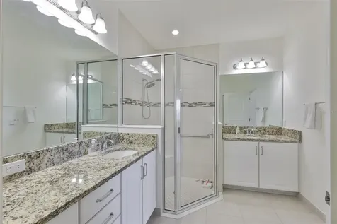 4906 Avila Lakes Drive Wimauma FL 33598