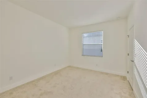 4906 Avila Lakes Drive Wimauma FL 33598