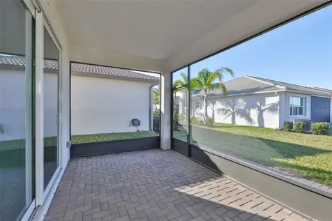 4906 Avila Lakes Drive Wimauma FL 33598
