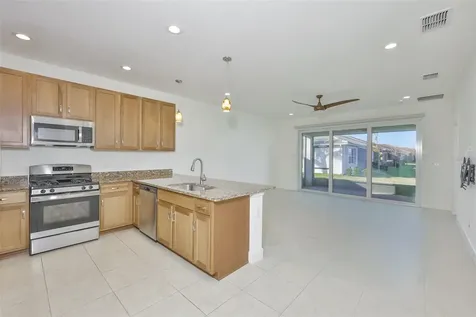 4906 Avila Lakes Drive Wimauma FL 33598