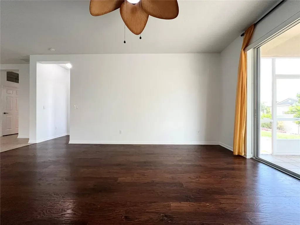 724 Parker Den Drive Ruskin FL 33570