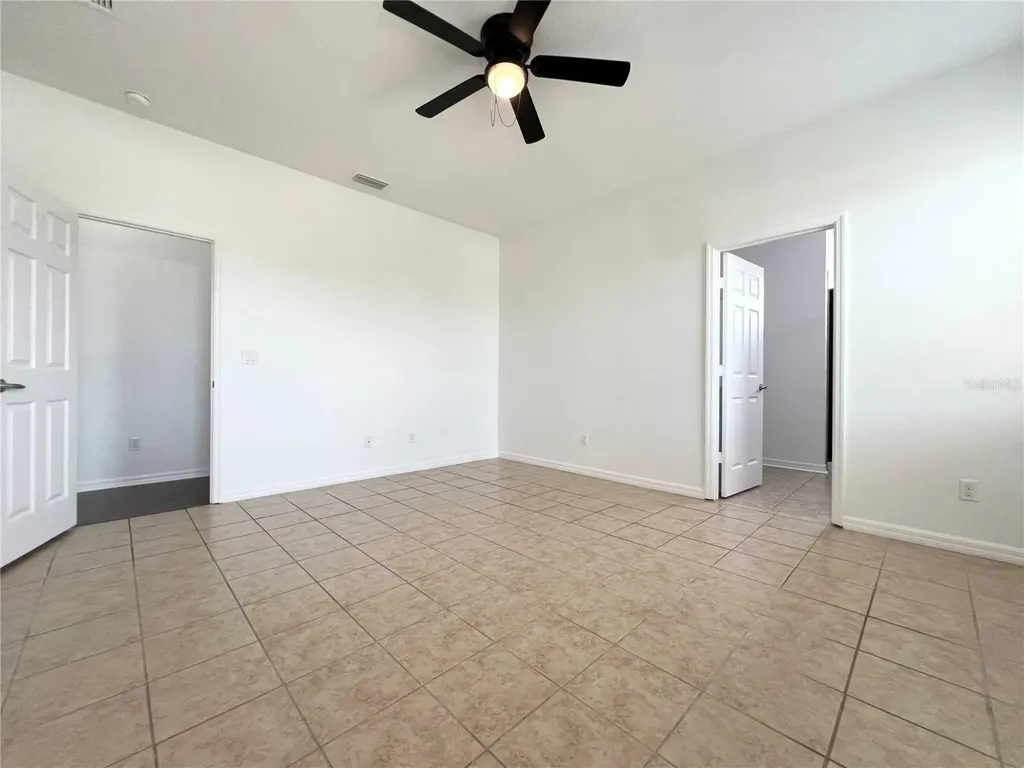 724 Parker Den Drive Ruskin FL 33570