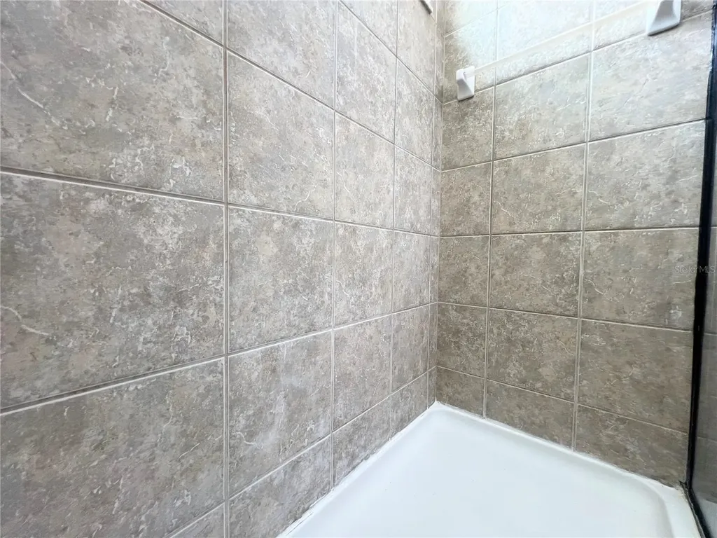 724 Parker Den Drive Ruskin FL 33570