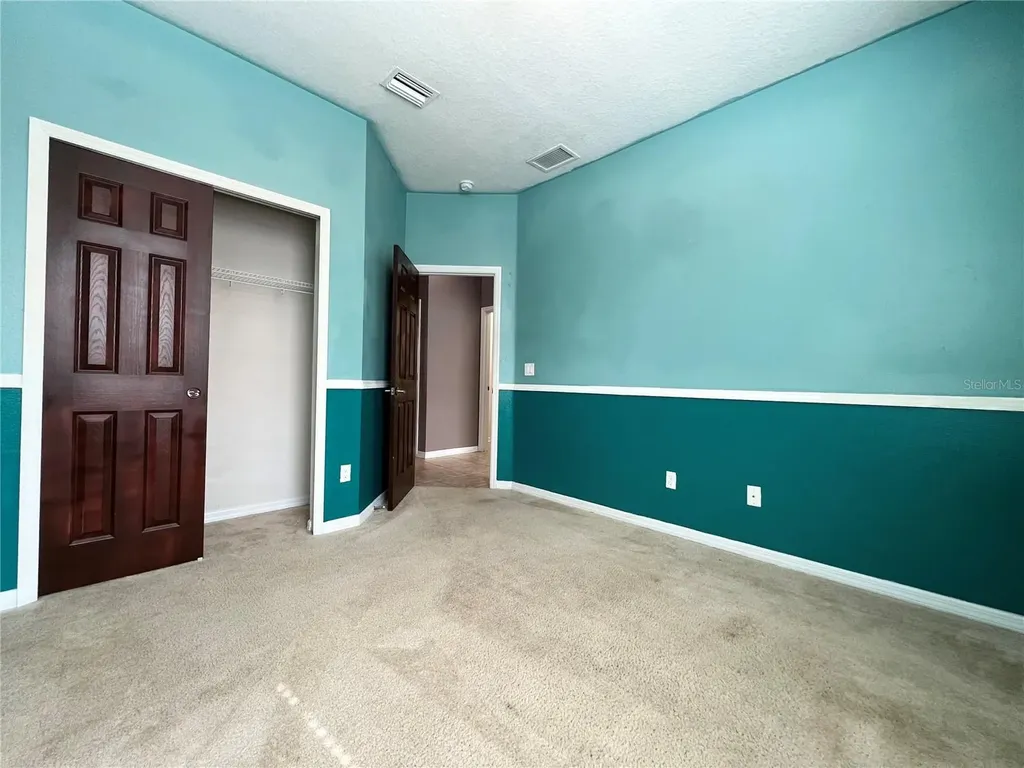 724 Parker Den Drive Ruskin FL 33570