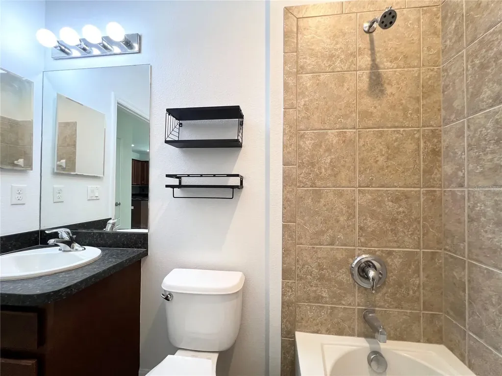 724 Parker Den Drive Ruskin FL 33570