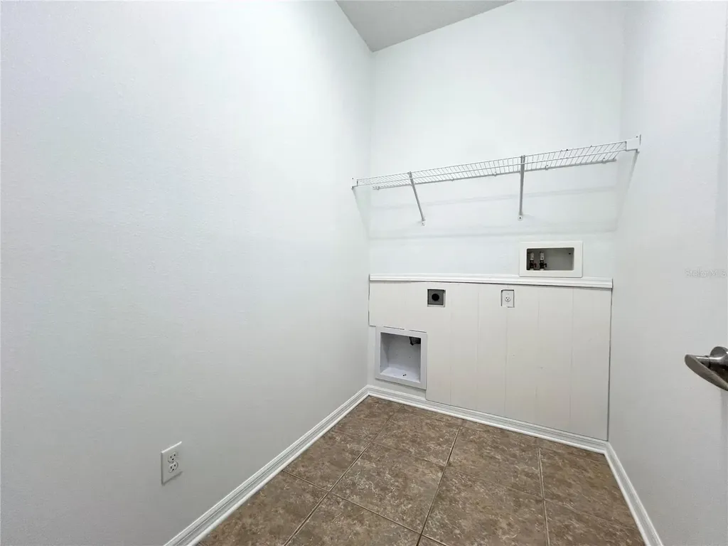 724 Parker Den Drive Ruskin FL 33570