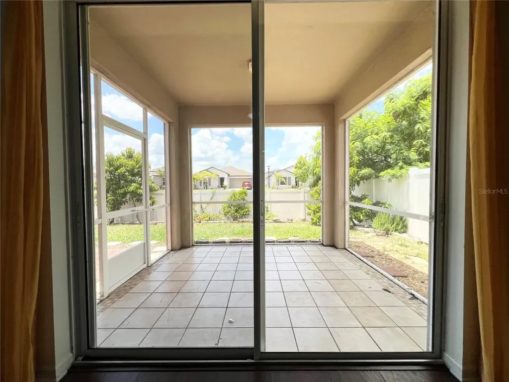 724 Parker Den Drive Ruskin FL 33570