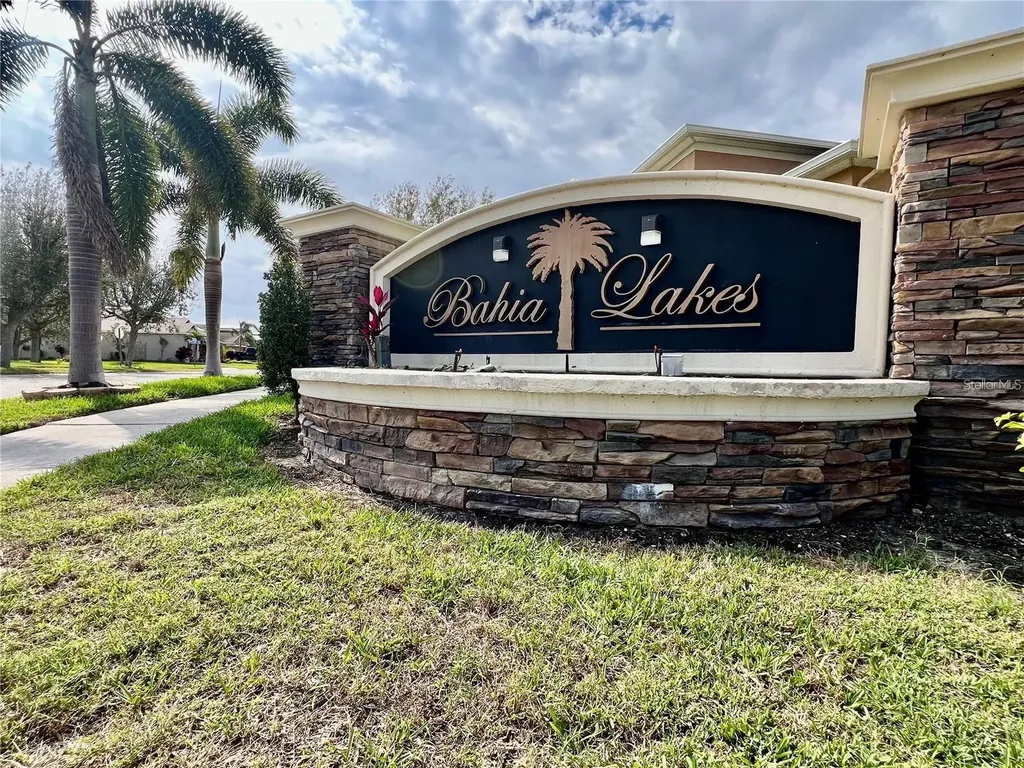 724 Parker Den Drive Ruskin FL 33570