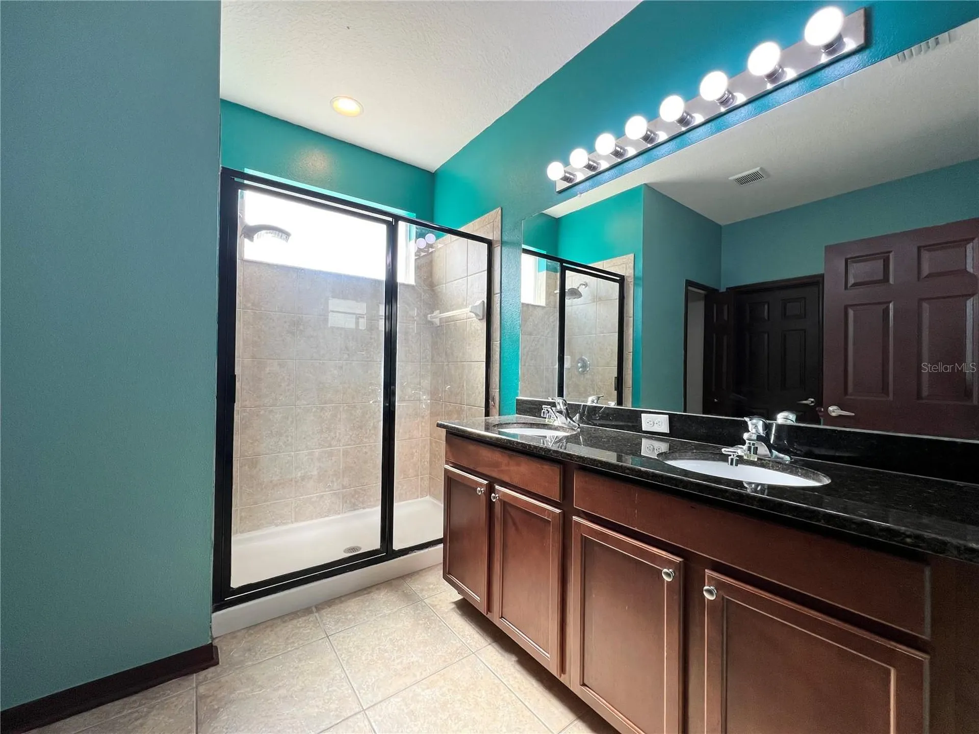 724 Parker Den Drive Ruskin FL 33570