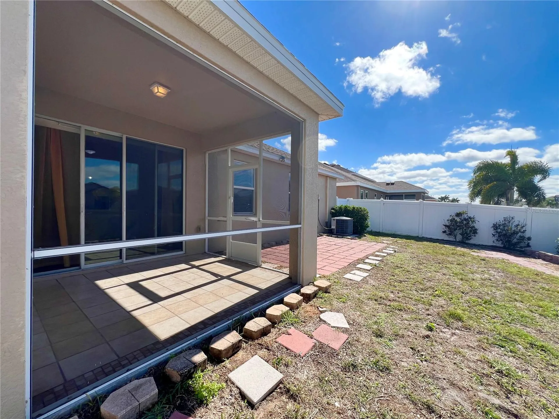 724 Parker Den Drive Ruskin FL 33570