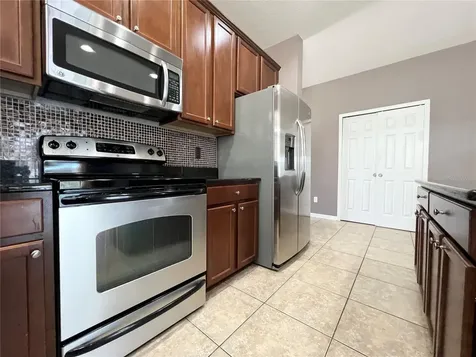 724 Parker Den Drive Ruskin FL 33570