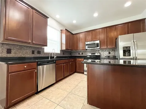724 Parker Den Drive Ruskin FL 33570