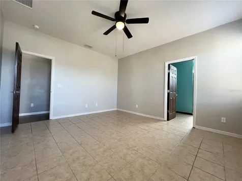 724 Parker Den Drive Ruskin FL 33570