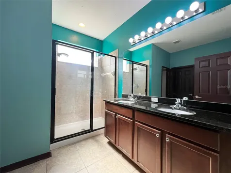 724 Parker Den Drive Ruskin FL 33570
