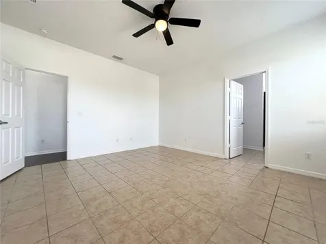 724 Parker Den Drive Ruskin FL 33570