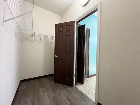 724 Parker Den Drive Ruskin FL 33570