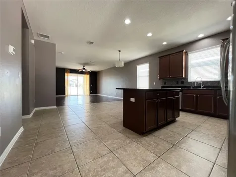 724 Parker Den Drive Ruskin FL 33570
