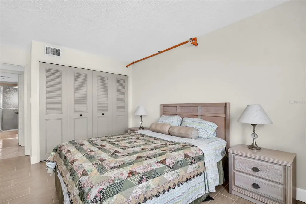 400 Island Way Clearwater Beach FL 33767