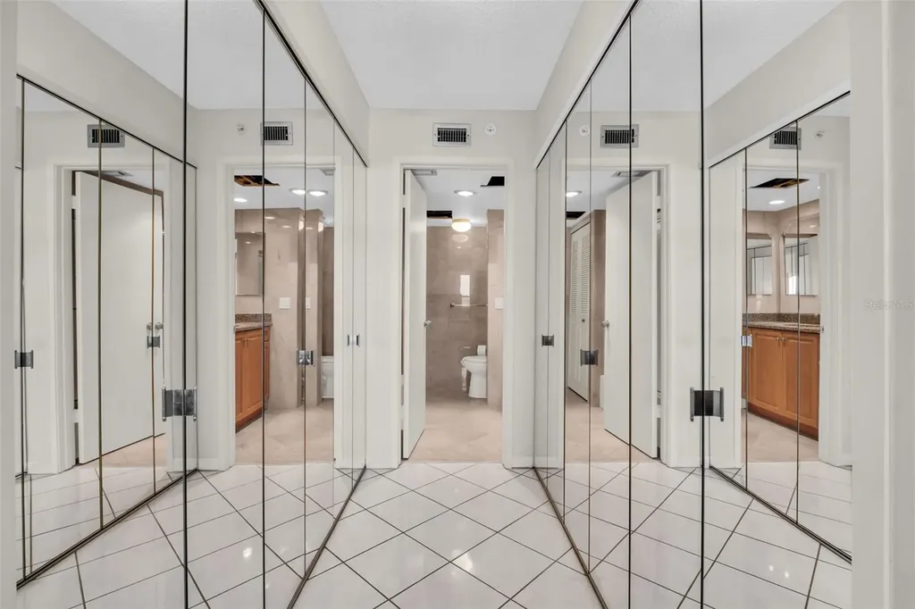 400 Island Way Clearwater Beach FL 33767