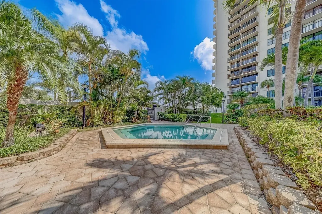 400 Island Way Clearwater Beach FL 33767